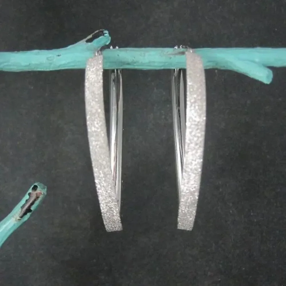 Simone I Smith Sparkly Oval Hoop Earrings Vermeil Sterling New